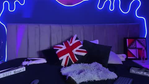 Jean online show from February 1, 2026, 8:13 am