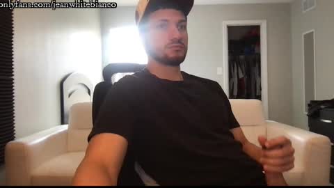 jeanwhitebianco online show from September 14, 2025, 3:44 pm