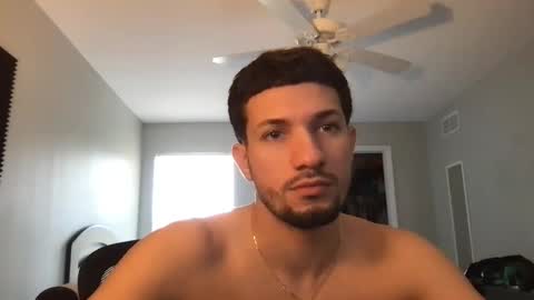 jeanwhitebianco online show from October 5, 2025, 6:17 pm