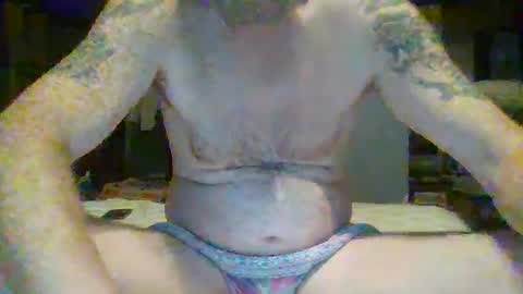 Snapshot of jearnold811938547 chatting on October 4, 2025, 12:19 am jearnold811938547 online show from October 4, 2025, 12:19 am