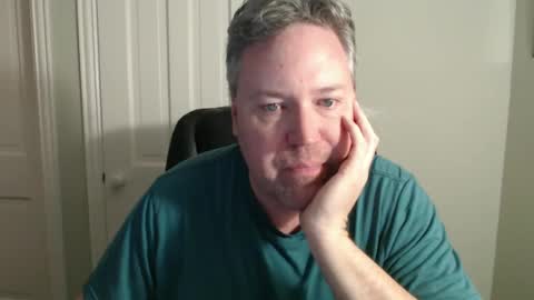 Snapshot of jeb5150 chatting on December 18, 2024, 5:48 am JE online show from December 18, 2024, 5:48 am