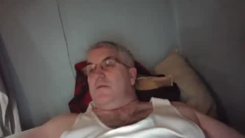 Snapshot of jecko71 chatting on December 14, 2024, 6:24 am dadbody71 online show from December 14, 2024, 6:24 am