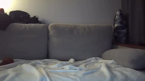 Snapshot of jecko71 chatting on January 25, 2025, 4:45 am dadbody71 online show from January 25, 2025, 4:45 am