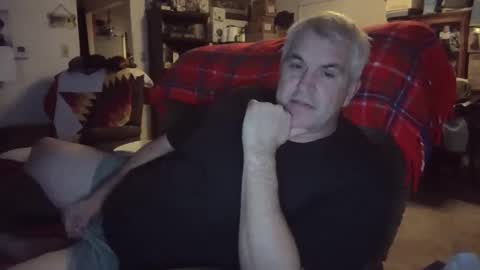 dadbody71 online show from January 10, 2026, 2:57 am