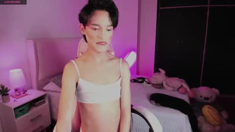 Snapshot of jeesus_vd chatting on October 16, 2025, 4:35 am J E V D online show from October 16, 2025, 4:35 am