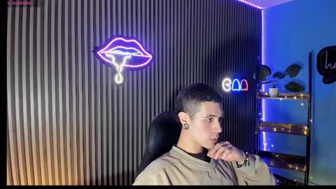 Snapshot of jefer_rick chatting on October 22, 2025, 1:11 pm Jeff online show from October 22, 2025, 1:11 pm