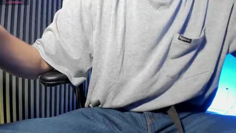 Snapshot of jefer_rick chatting on November 10, 2025, 12:04 pm Jeff online show from November 10, 2025, 12:04 pm