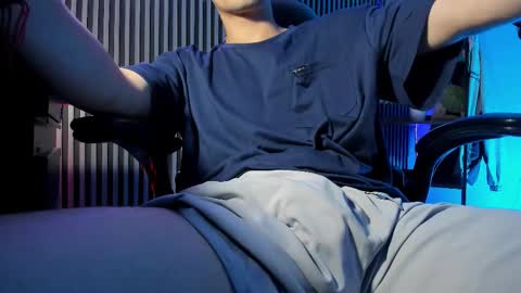 Snapshot of jefer_rick chatting on November 25, 2025, 1:11 pm Jeff online show from November 25, 2025, 1:11 pm