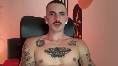 Jeff and Mugi  Independent model online show from October 2, 2025, 9:33 pm