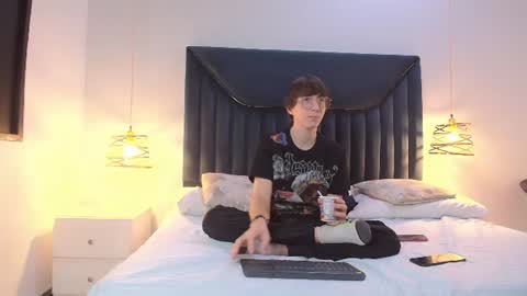 JeffBellfort online show from July 3, 2026, 8:59 pm