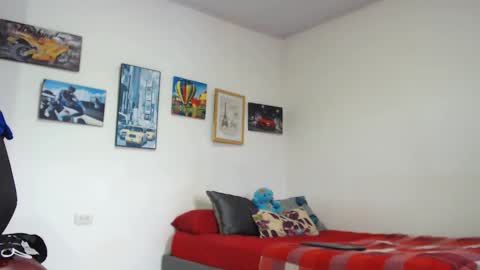 Jeff online show from October 31, 2025, 7:04 pm