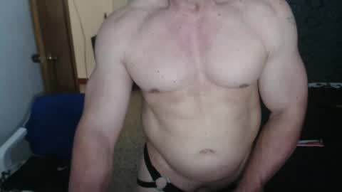 Snapshot of jefmuscletw chatting on April 24, 2026, 6:32 pm brayam online show from April 24, 2026, 6:32 pm