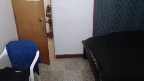 Snapshot of jefmuscletw chatting on May 5, 2026, 2:58 pm brayam online show from May 5, 2026, 2:58 pm