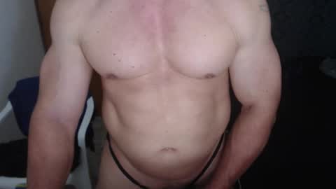 Snapshot of jefmuscletw chatting on May 9, 2026, 3:56 am brayam online show from May 9, 2026, 3:56 am