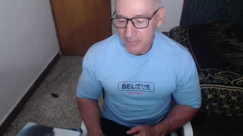 Snapshot of jefmuscletw chatting on May 31, 2026, 12:34 pm brayam online show from May 31, 2026, 12:34 pm
