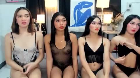 jelaimendoza13 online show from September 14, 2025, 11:15 pm