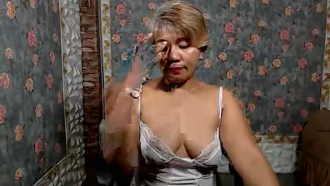 Snapshot of jemm36 chatting on January 12, 2025, 11:39 am Jem online show from January 12, 2025, 11:39 am