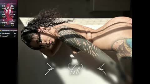 jen online show from March 3, 2025, 8:49 am