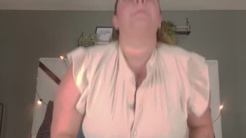 Jena  online show from April 14, 2026, 2:50 am