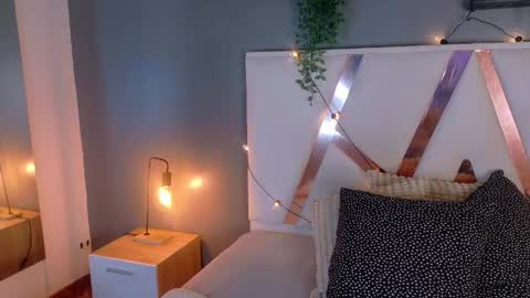 Snapshot of jenacooper__ chatting on April 22, 2026, 2:58 am Jena online show from April 22, 2026, 2:58 am