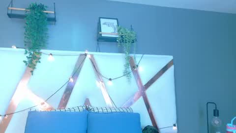 Snapshot of jenacooper__ chatting on May 28, 2026, 2:53 am Jena online show from May 28, 2026, 2:53 am