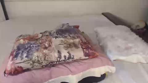 jenarsee online show from May 12, 2026, 9:01 pm