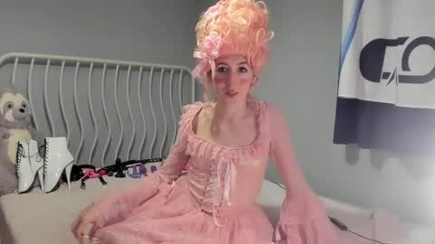 Snapshot of jenbydoll chatting on March 4, 2025, 5:56 pm JenbyDoll online show from March 4, 2025, 5:56 pm