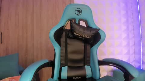 jendralevis online show from May 25, 2026, 8:04 pm