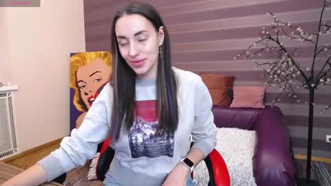 Kira online show from February 5, 2025, 8:11 am