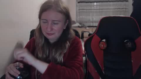 JenisAndPeter online show from November 12, 2025, 6:30 pm