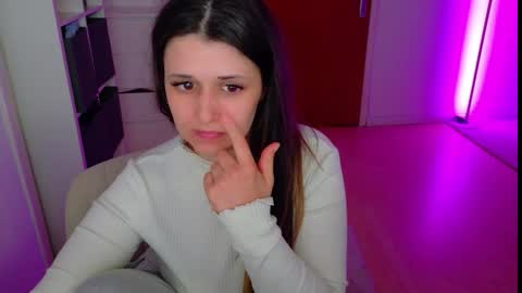 Snapshot of jenna_sxy19 chatting on September 26, 2025, 10:36 pm jennasxy19 online show from September 26, 2025, 10:36 pm