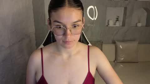 Snapshot of jenna_tx chatting on October 16, 2025, 2:56 am Online 800 to 1400 online show from October 16, 2025, 2:56 am