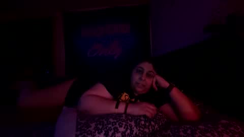  Dragon Queen. Be my Dragon --  and  online show from September 14, 2025, 8:35 am