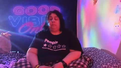 Snapshot of jennabrady chatting on February 6, 2026, 11:41 pm Dragon Queen. Be my Dragon -- and online show from February 6, 2026, 11:41 pm