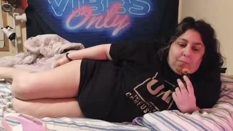  Dragon Queen. Be my Dragon --  and  online show from March 21, 2026, 3:22 am