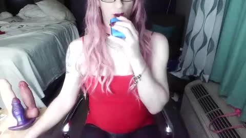 Jenna Cross online show from September 9, 2025, 1:05 am