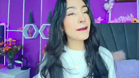 Jenner online show from December 15, 2024, 4:07 am