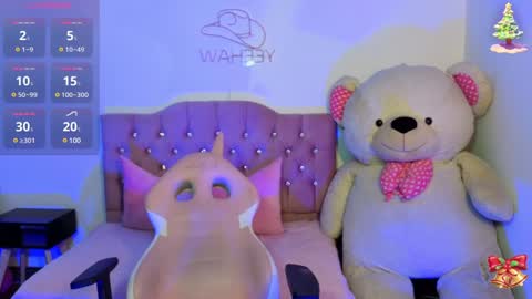Snapshot of jenner_tay chatting on December 6, 2024, 5:53 am jenner online show from December 6, 2024, 5:53 am