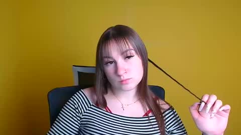 Jennifer online show from January 4, 2025, 10:27 am