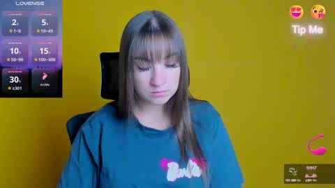 Jennifer online show from September 18, 2025, 5:42 am