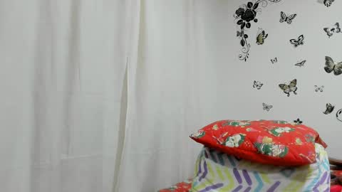 jenniferloveyou online show from December 27, 2024, 8:07 pm