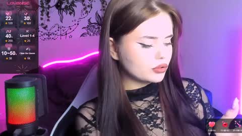 Snapshot of jenniferwandis77 chatting on December 18, 2024, 12:40 pm Jenni online show from December 18, 2024, 12:40 pm