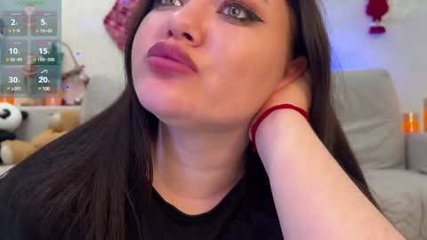 Mila online show from January 13, 2025, 4:50 am