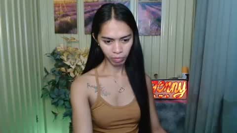 PRETTY JENNY online show from November 7, 2025, 10:32 pm