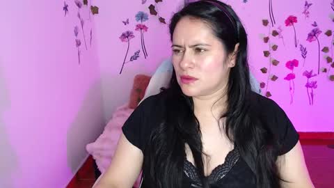 jenny__666 online show from November 27, 2025, 7:38 pm