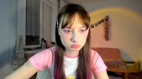 Jennifer Jenny Darling   online show from December 3, 2024, 9:12 pm