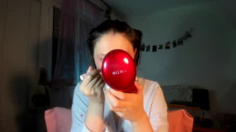 Snapshot of jenny_cox_love chatting on April 20, 2026, 6:20 pm Jennifer Jenny Darling online show from April 20, 2026, 6:20 pm