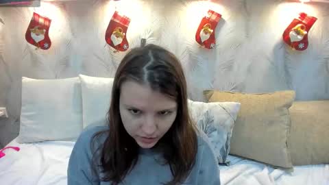 Jenny online show from December 22, 2025, 9:17 am