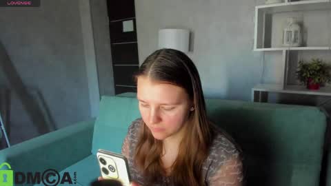 Jenny online show from May 7, 2026, 9:25 am