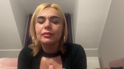 Jenny online show from December 16, 2024, 11:12 am